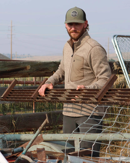 Base Camp Pullover Sweater | Black